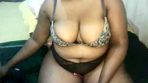 Zuri online show from 05/22/26, 12:55
