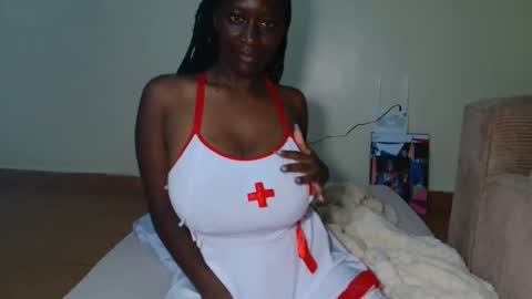 cocoalush9819 online show from 04/18/26, 03:43