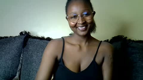 Snapshot of cocobaby_ chatting on 07/17/26, 05:03 Coco online show from 07/17/26, 05:03