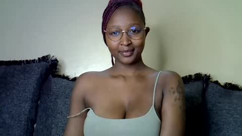 Snapshot of cocobaby_ chatting on 07/30/26, 08:30 Coco online show from 07/30/26, 08:30