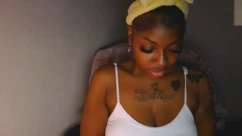 chanel online show from 12/15/25, 09:24