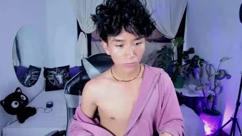 Snapshot of cococumps chatting on 03/19/26, 12:31 COCO online show from 03/19/26, 12:31