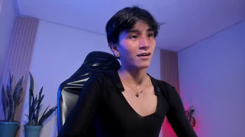 Snapshot of cococumps chatting on 03/31/26, 12:27 COCO online show from 03/31/26, 12:27