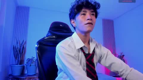 Snapshot of cococumps chatting on 04/04/26, 11:29 COCO online show from 04/04/26, 11:29