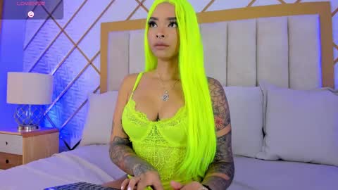    online show from 12/20/25, 11:39