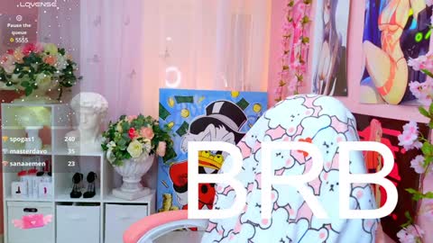 Snapshot of coconut_mia chatting on 01/18/25, 12:13 Mia online show from 01/18/25, 12:13