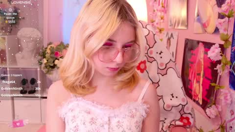 Snapshot of coconut_mia chatting on 01/24/25, 03:11 Mia online show from 01/24/25, 03:11