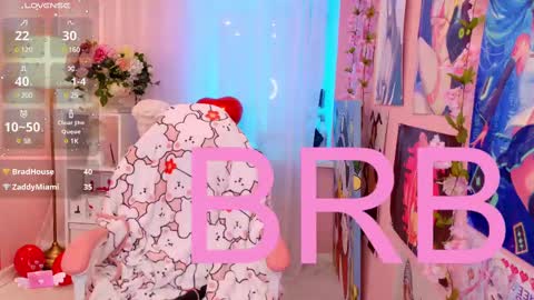 Snapshot of coconut_mia chatting on 02/19/25, 11:57 Mia online show from 02/19/25, 11:57