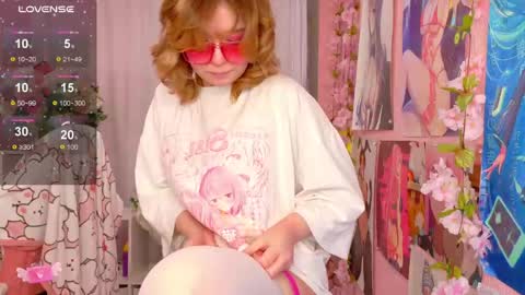 Mia online show from 05/28/26, 03:20