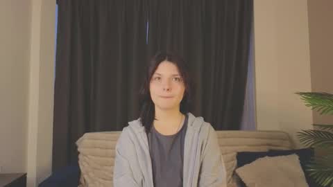 Kim online show from 03/27/26, 03:45