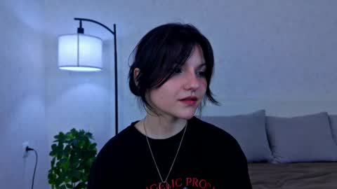 Kim online show from 05/17/26, 06:11