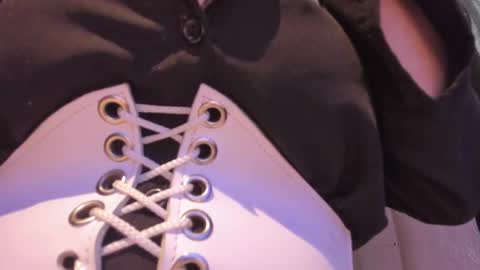 Snapshot of cocovolkovva chatting on 02/22/25, 06:52 cocovolkovva online show from 02/22/25, 06:52