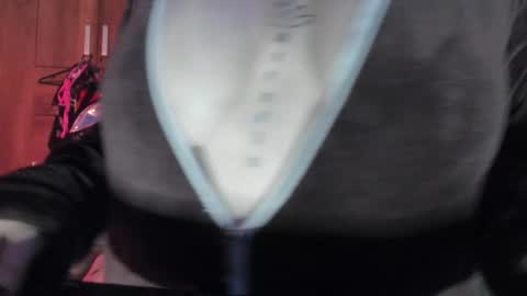 Snapshot of cocovolkovva chatting on 09/27/25, 10:42 cocovolkovva online show from 09/27/25, 10:42