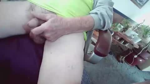 cody81421 online show from 02/18/26, 03:19