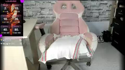 laurita online show from 07/15/26, 02:33