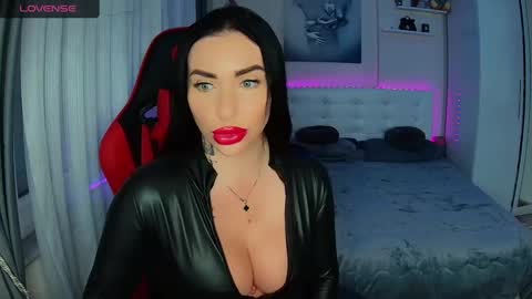 Ur goddess Nikki online show from 12/11/24, 11:08