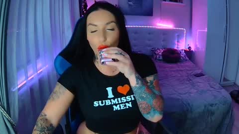 Ur goddess Nikki online show from 09/16/25, 10:49