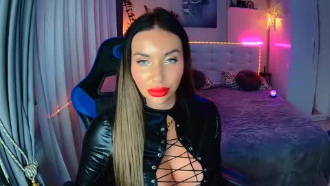 Ur goddess Nikki online show from 10/19/25, 10:27