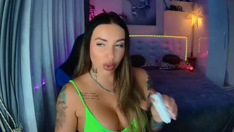 Ur goddess Nikki online show from 10/20/25, 10:49