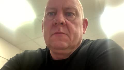 col4nows online show from 09/13/25, 07:30