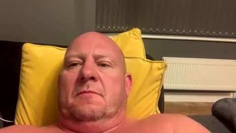 col4nows online show from 09/24/25, 09:51