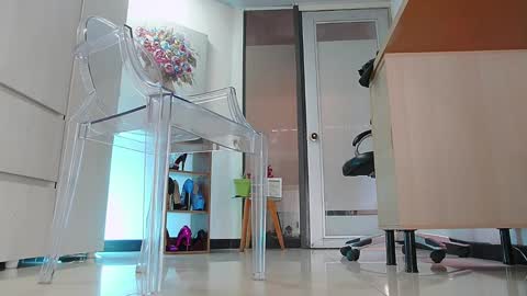 Samantha online show from 02/24/25, 06:15