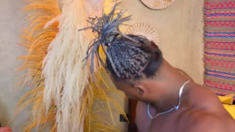 Snapshot of colethunder chatting on 12/27/24, 02:04 ColeThunder online show from 12/27/24, 02:04