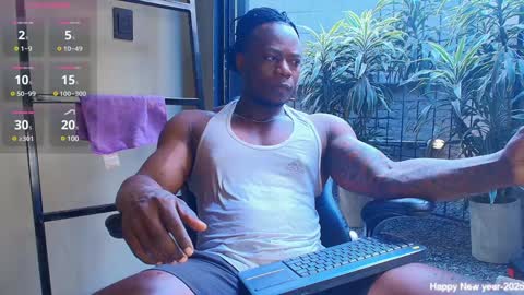 Snapshot of colethunder chatting on 01/19/25, 07:37 ColeThunder online show from 01/19/25, 07:37