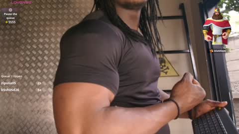 Snapshot of colethunder chatting on 01/27/25, 07:35 ColeThunder online show from 01/27/25, 07:35