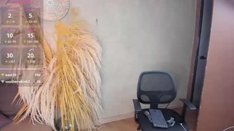 Snapshot of colethunder chatting on 02/13/25, 10:22 ColeThunder online show from 02/13/25, 10:22