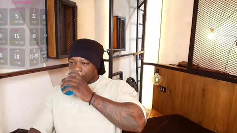 Snapshot of colethunder chatting on 03/02/25, 07:12 ColeThunder online show from 03/02/25, 07:12