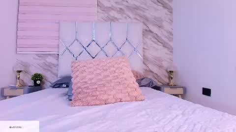 colett online show from 04/16/26, 12:39