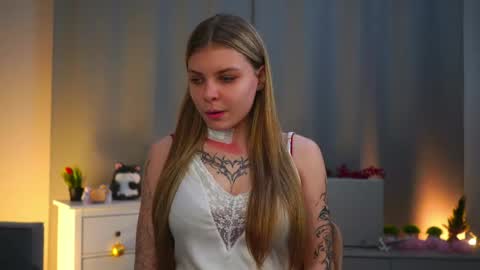 Jenny online show from 04/05/26, 01:52