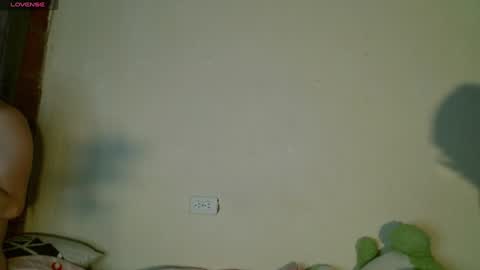 colin_valentina1 online show from 12/23/24, 06:58