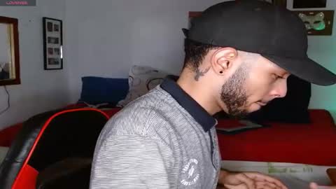 Snapshot of colinlatinbrown chatting on 01/10/25, 11:50 IG online show from 01/10/25, 11:50