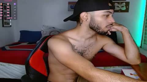 Snapshot of colinlatinbrown chatting on 01/11/25, 01:11 IG online show from 01/11/25, 01:11