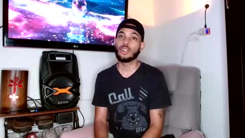 Snapshot of colinlatinbrown chatting on 01/27/25, 12:12 IG online show from 01/27/25, 12:12