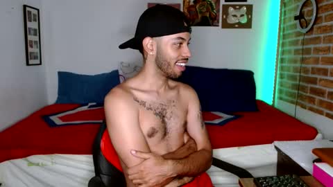 Snapshot of colinlatinbrown chatting on 02/03/25, 12:03 IG online show from 02/03/25, 12:03