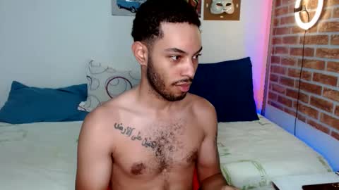 Snapshot of colinlatinbrown chatting on 02/07/25, 11:45 IG online show from 02/07/25, 11:45