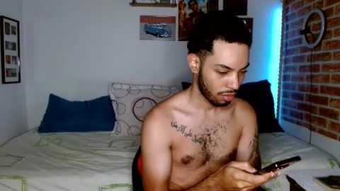 Snapshot of colinlatinbrown chatting on 02/10/25, 11:36 IG online show from 02/10/25, 11:36