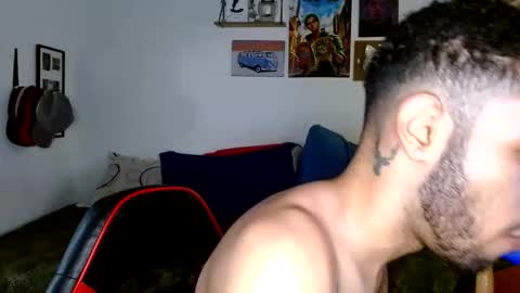 Snapshot of colinlatinbrown chatting on 03/12/25, 03:29 IG online show from 03/12/25, 03:29