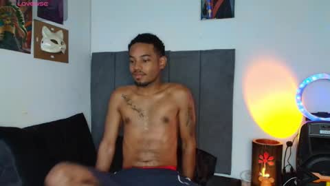 Snapshot of colinlatinbrown chatting on 10/11/25, 01:31 IG online show from 10/11/25, 01:31