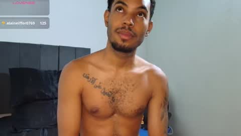 Snapshot of colinlatinbrown chatting on 11/03/25, 01:01 IG online show from 11/03/25, 01:01