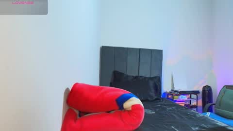 Snapshot of colinlatinbrown chatting on 11/06/25, 11:11 IG online show from 11/06/25, 11:11