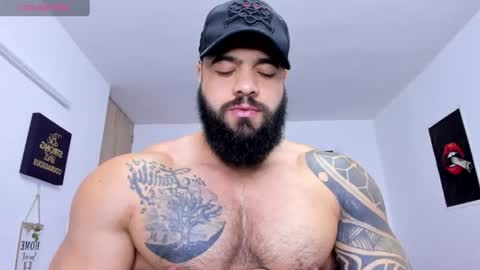 Snapshot of college_muscle_ass chatting on 07/20/26, 04:05 college_muscle_ass online show from 07/20/26, 04:05