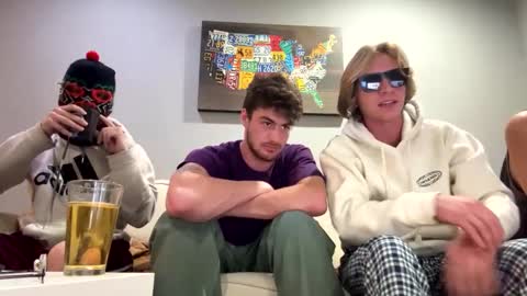 Snapshot of college_packing_8 chatting on 10/08/25, 01:14 college_packing_8 online show from 10/08/25, 01:14