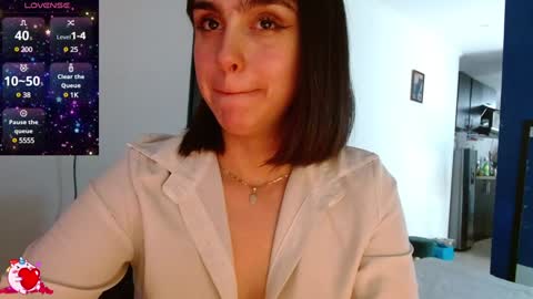 Snapshot of collette_beaufoy chatting on 12/07/24, 03:41 Collette online show from 12/07/24, 03:41