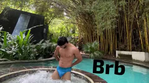 Snapshot of collins_emmett chatting on 12/17/25, 05:52 EMMETT COLLINS online show from 12/17/25, 05:52