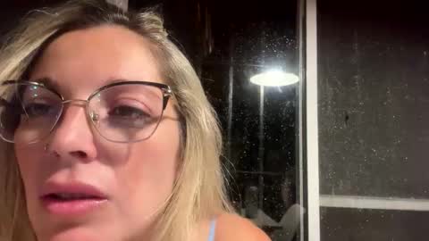 collinsjuliet177 online show from 04/21/26, 02:48