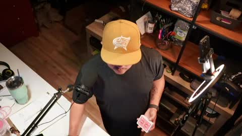 Colms Corner online show from 04/26/26, 03:15